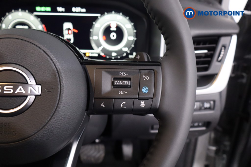 Nissan Qashqai N-Connecta Automatic Petrol SUV - Stock Number (1569577) - 8th supplementary image