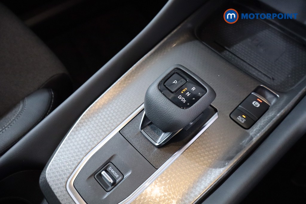 Nissan Qashqai N-Connecta Automatic Petrol SUV - Stock Number (1569577) - 15th supplementary image