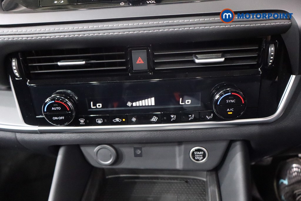 Nissan Qashqai N-Connecta Automatic Petrol SUV - Stock Number (1569582) - 16th supplementary image