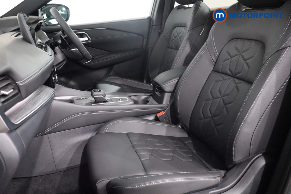 Nissan Qashqai Tekna Automatic Petrol SUV - Stock Number (1569586) - 4th supplementary image