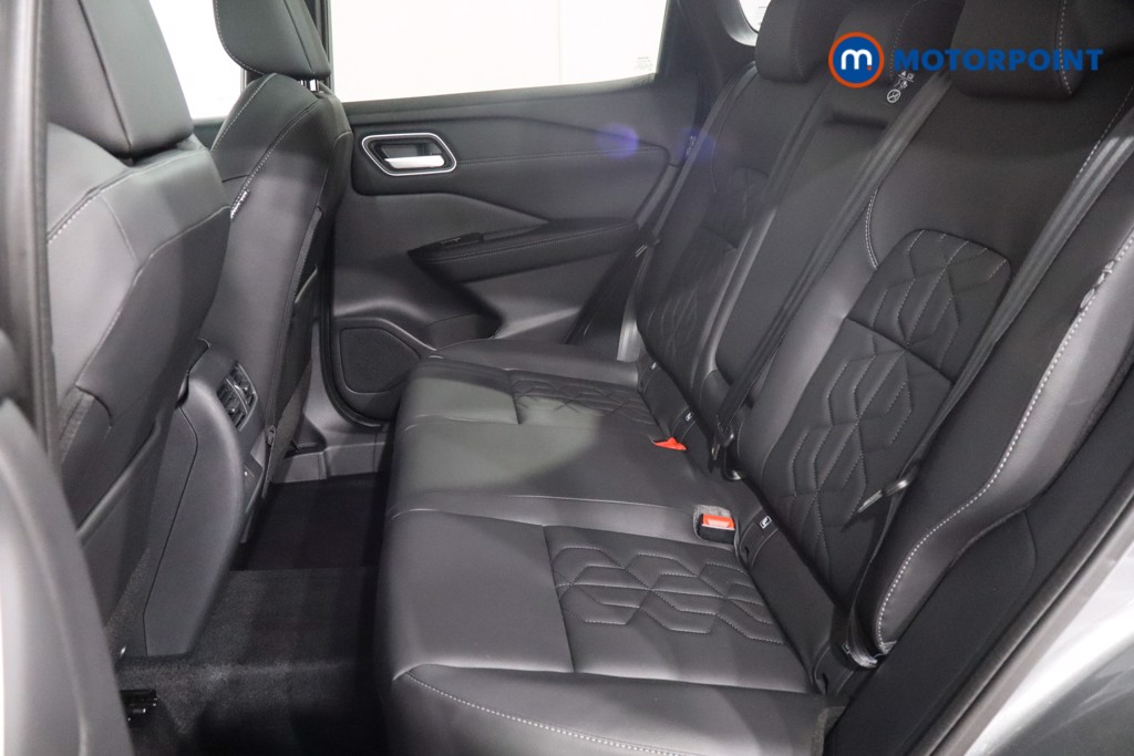 Nissan Qashqai Tekna Automatic Petrol SUV - Stock Number (1569586) - 5th supplementary image