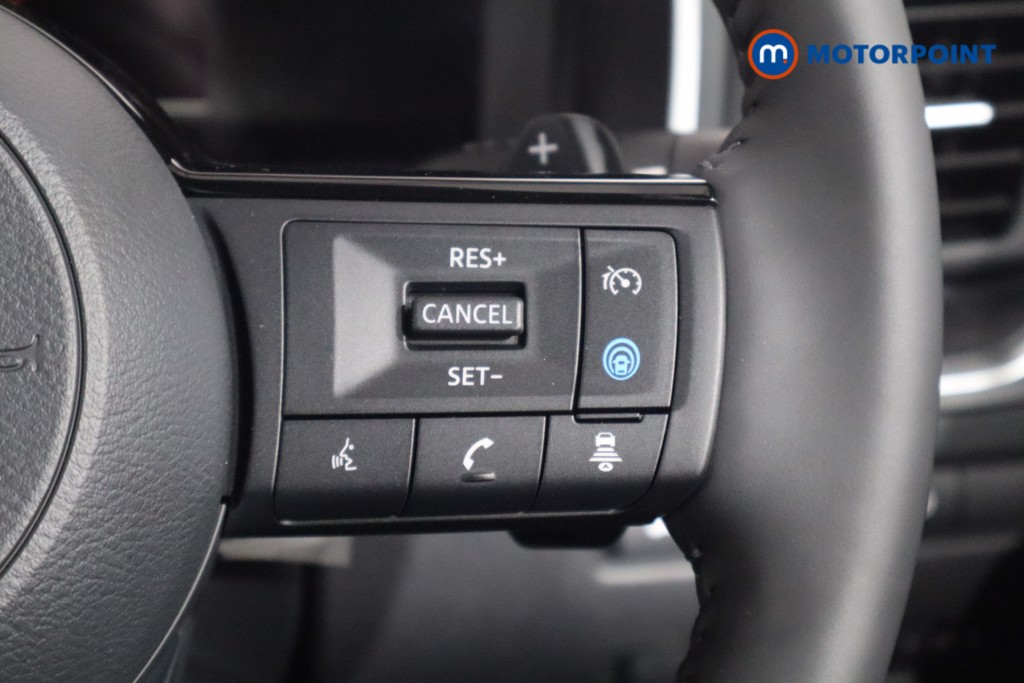 Nissan Qashqai Tekna Automatic Petrol SUV - Stock Number (1569586) - 8th supplementary image