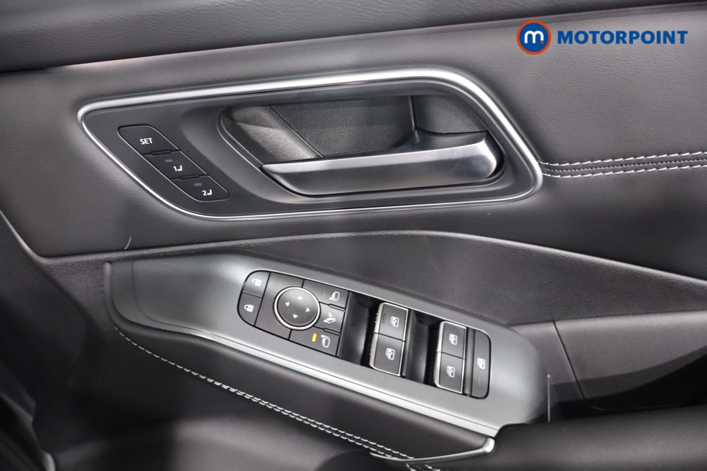 Nissan Qashqai Tekna Automatic Petrol SUV - Stock Number (1569586) - 24th supplementary image