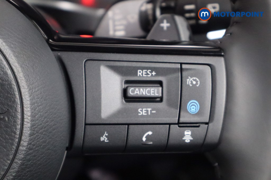 Nissan Qashqai Tekna Automatic Petrol SUV - Stock Number (1569590) - 8th supplementary image