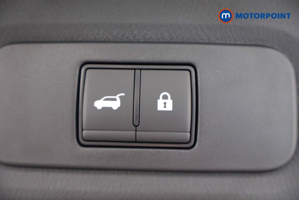 Nissan Qashqai Tekna Automatic Petrol SUV - Stock Number (1569590) - 39th supplementary image