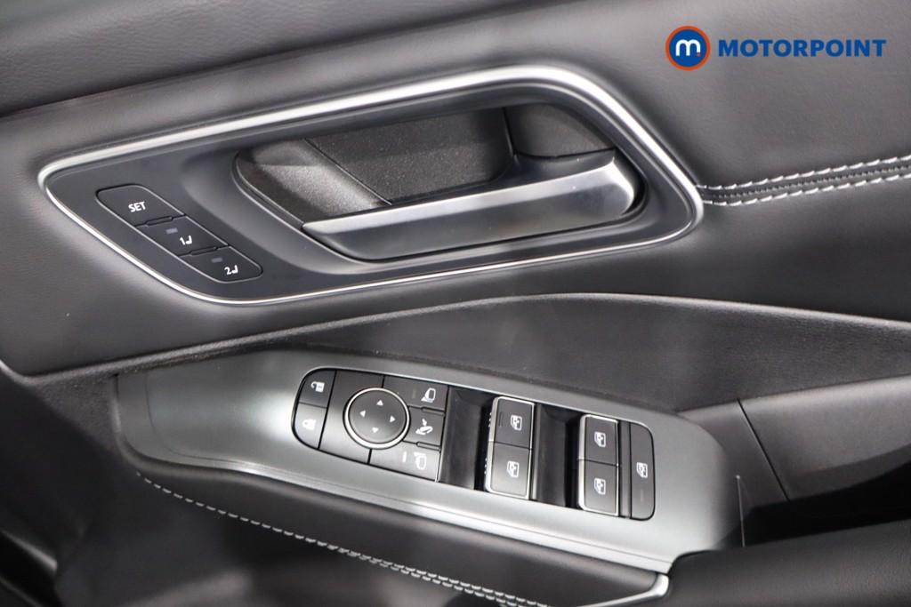 Nissan Qashqai Tekna Automatic Petrol SUV - Stock Number (1569592) - 25th supplementary image