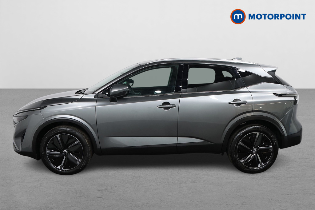 Nissan Qashqai Tekna Automatic Petrol SUV - Stock Number (1569592) - Passenger side