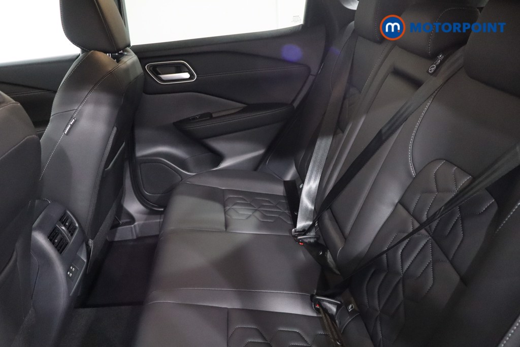 Nissan Qashqai Tekna Automatic Petrol SUV - Stock Number (1569593) - 5th supplementary image
