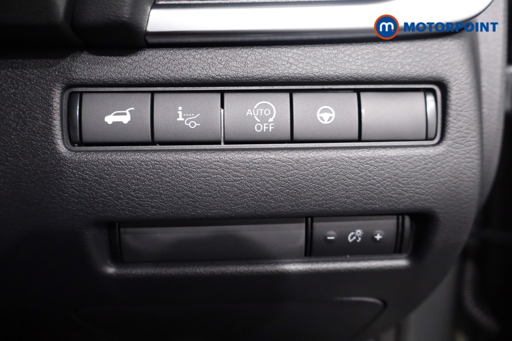 Nissan Qashqai Tekna Automatic Petrol SUV - Stock Number (1569593) - 19th supplementary image