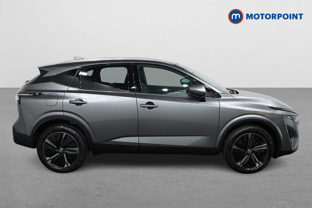 Nissan Qashqai Tekna Automatic Petrol SUV - Stock Number (1569593) - Drivers side