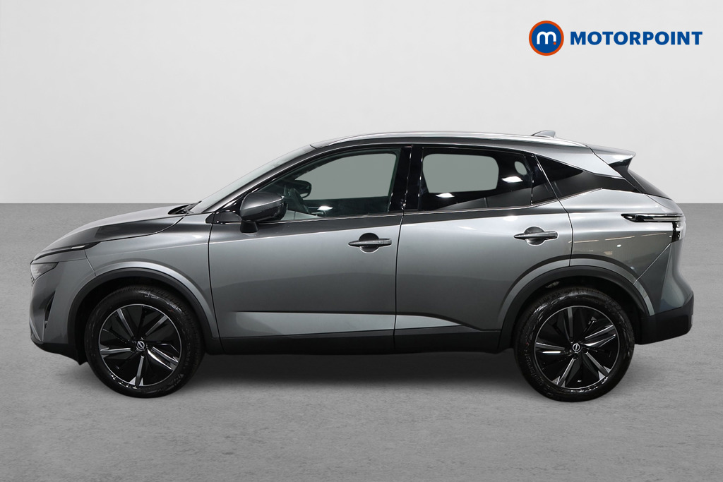 Nissan Qashqai Tekna Automatic Petrol SUV - Stock Number (1569596) - Passenger side