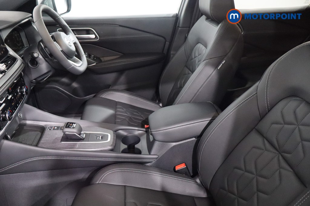 Nissan Qashqai Tekna Automatic Petrol SUV - Stock Number (1569598) - 4th supplementary image