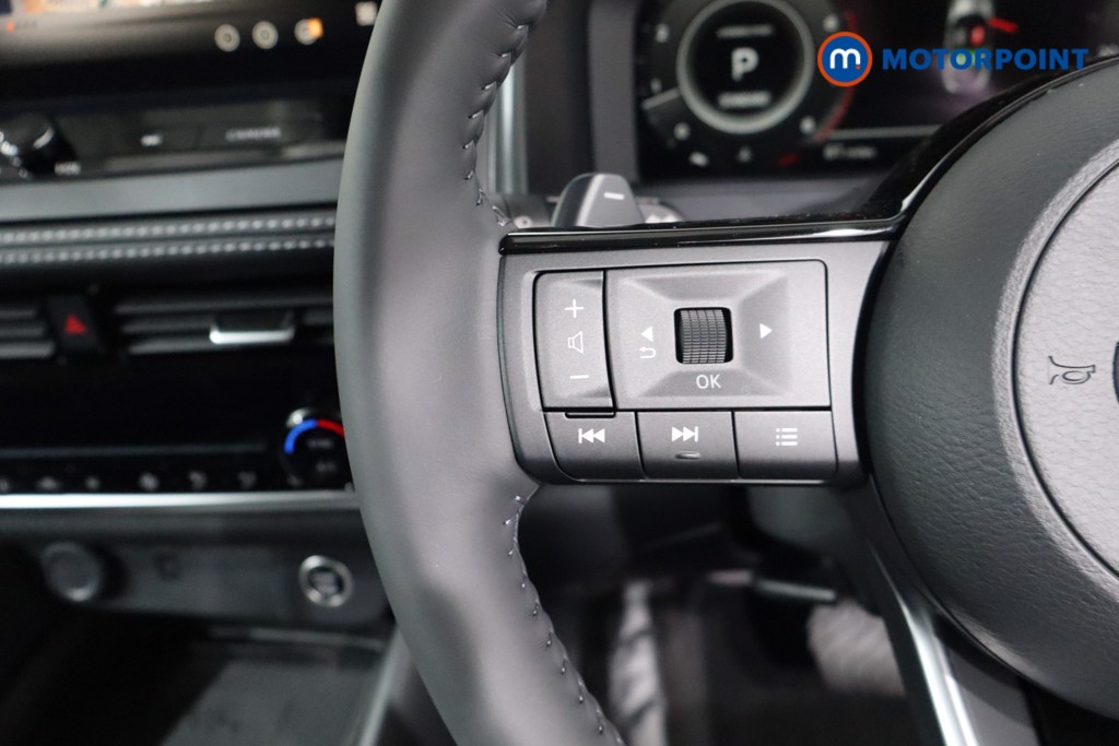 Nissan Qashqai N-Connecta Automatic Petrol SUV - Stock Number (1569610) - 7th supplementary image