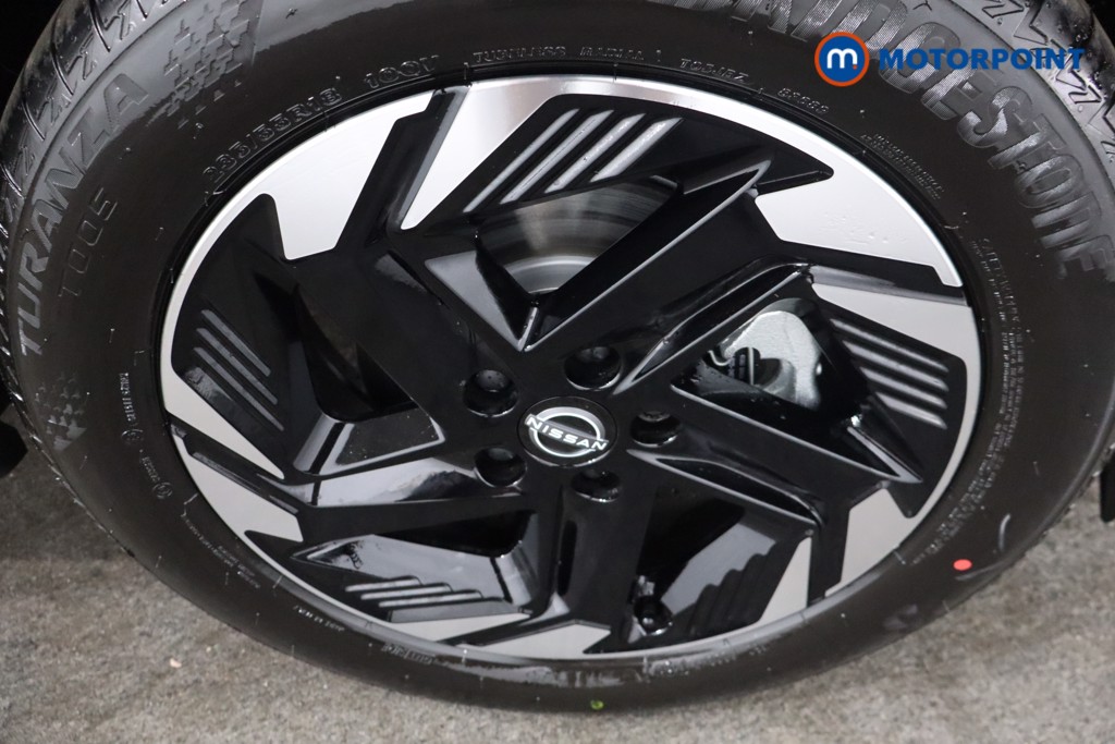 Nissan Qashqai N-Connecta Automatic Petrol SUV - Stock Number (1569610) - 10th supplementary image