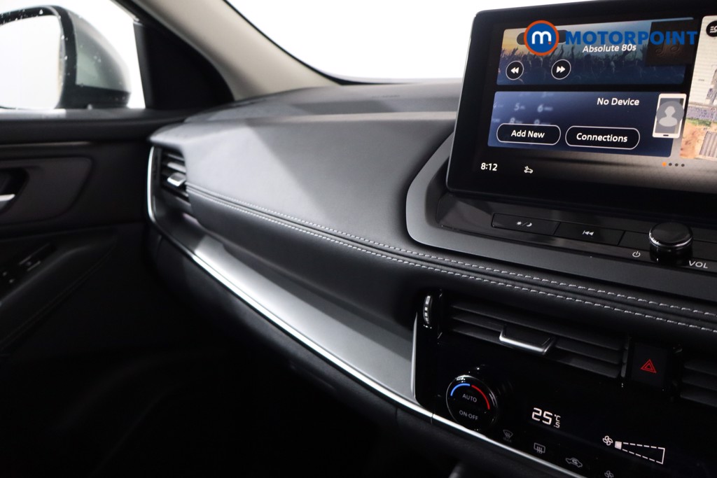 Nissan Qashqai N-Connecta Automatic Petrol SUV - Stock Number (1569610) - 17th supplementary image