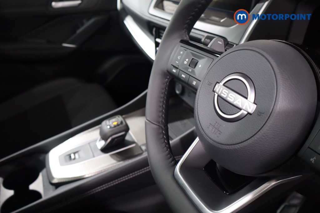 Nissan Qashqai N-Connecta Automatic Petrol SUV - Stock Number (1569610) - 24th supplementary image