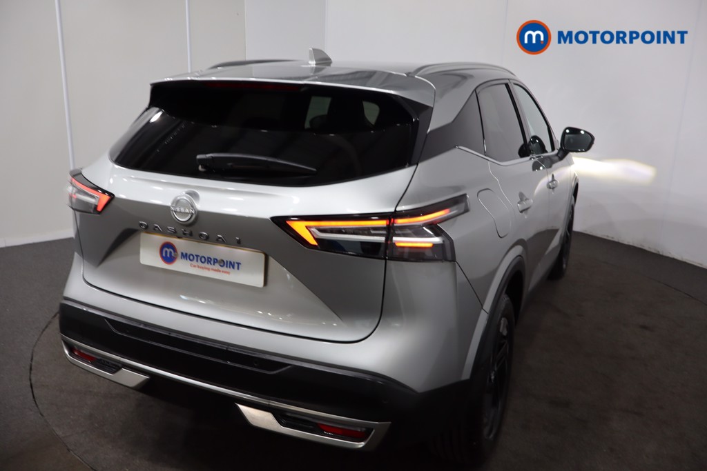 Nissan Qashqai N-Connecta Automatic Petrol SUV - Stock Number (1569610) - 29th supplementary image
