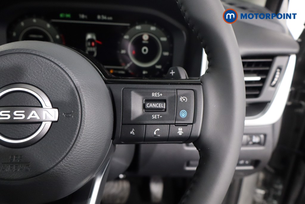 Nissan Qashqai N-Connecta Automatic Petrol SUV - Stock Number (1569616) - 8th supplementary image