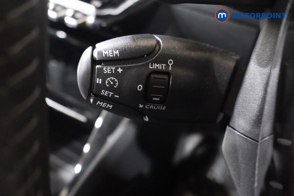 Peugeot 208 Allure Automatic Petrol-Electric Hybrid Hatchback - Stock Number (1569795) - 12th supplementary image