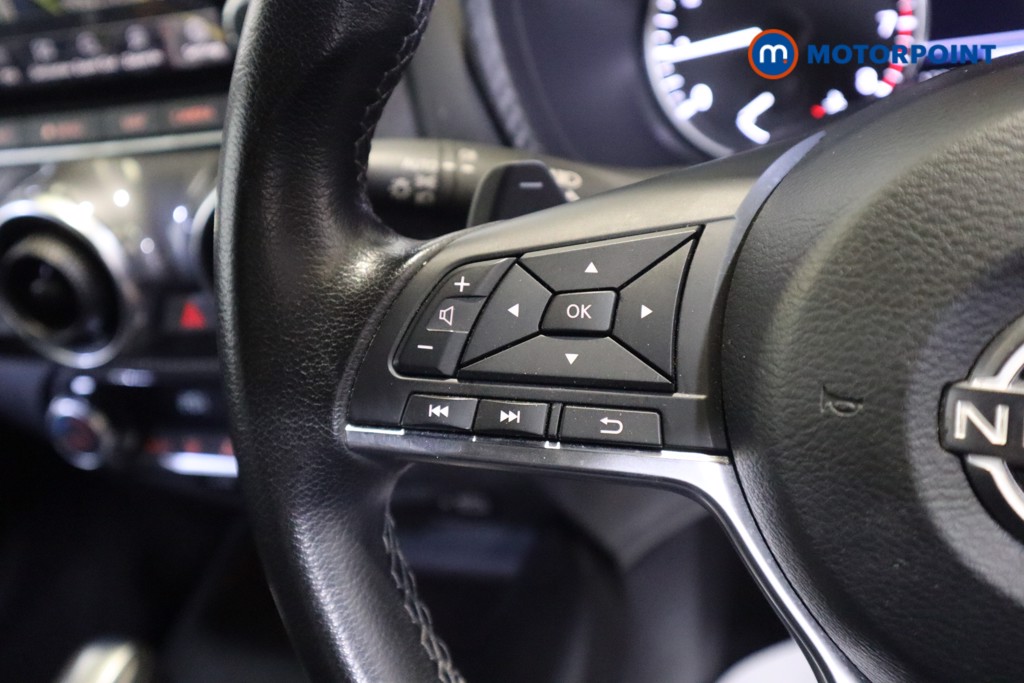 Nissan Juke N-Connecta Automatic Petrol SUV - Stock Number (1569834) - 12th supplementary image