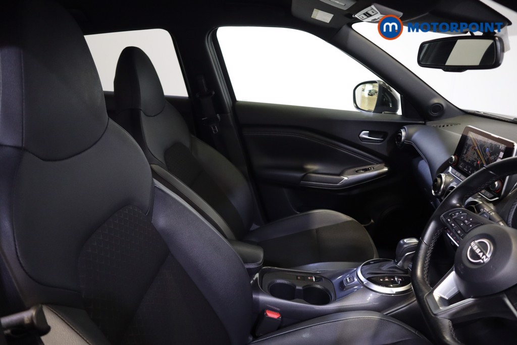 Nissan Juke N-Connecta Automatic Petrol SUV - Stock Number (1569834) - 13th supplementary image
