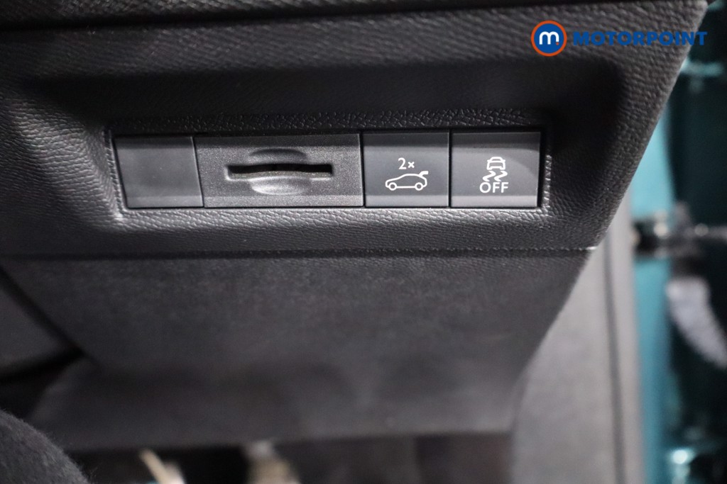 Peugeot 308 Gt Premium Automatic Petrol Estate - Stock Number (1569876) - 19th supplementary image