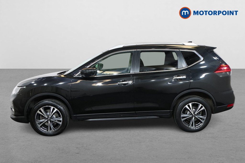 Nissan X-Trail N-Connecta Manual Diesel SUV - Stock Number (1538236) - Passenger side