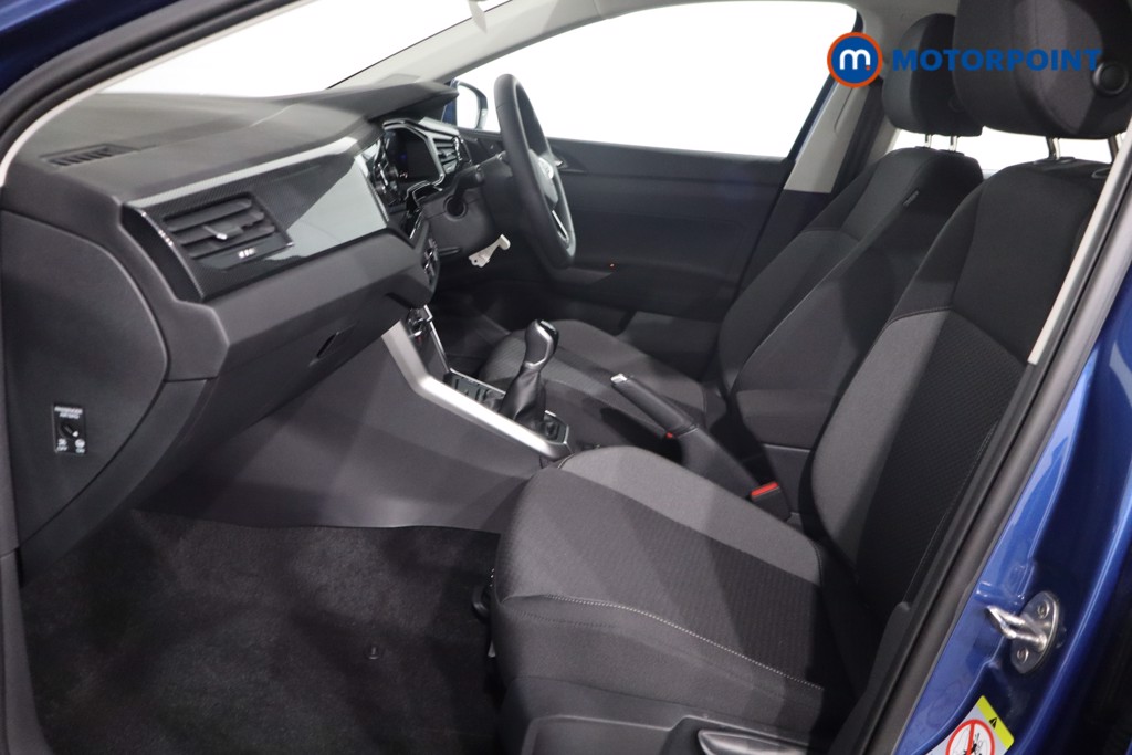 Volkswagen Polo Life Manual Petrol Hatchback - Stock Number (1558788) - 4th supplementary image