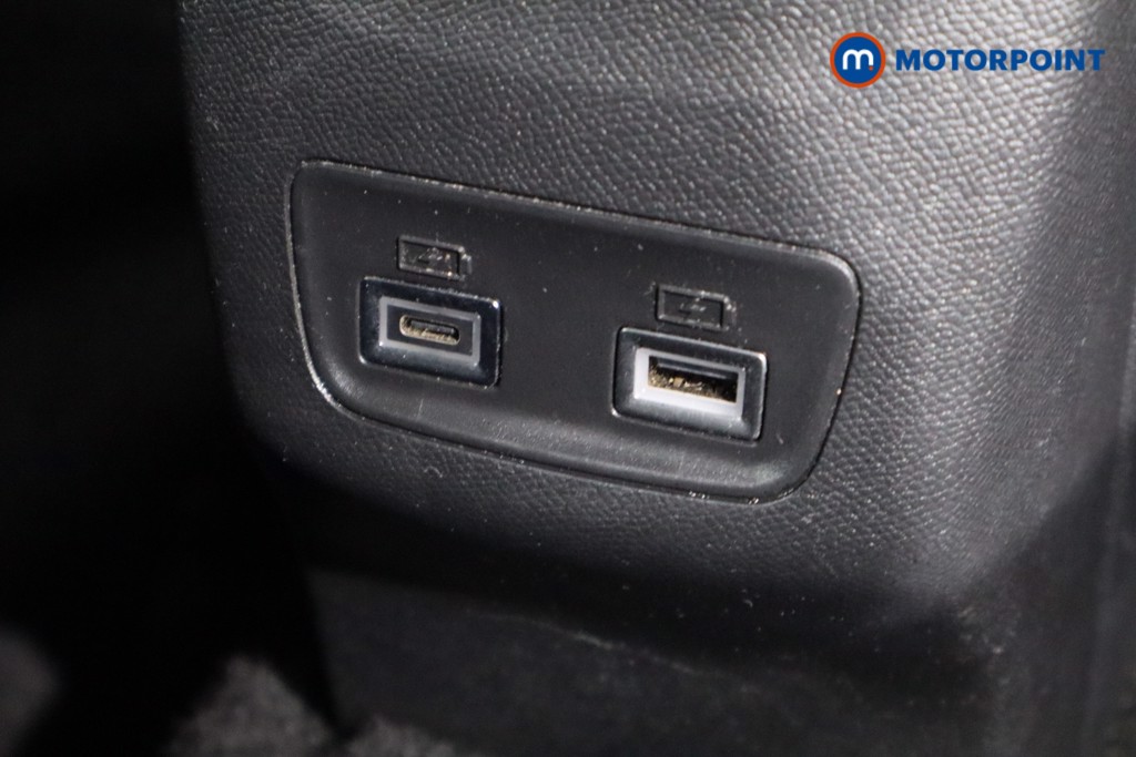 Peugeot 2008 Allure Manual Petrol SUV - Stock Number (1561792) - 13th supplementary image