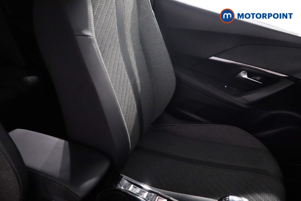 Peugeot 2008 Allure Manual Petrol SUV - Stock Number (1561792) - 24th supplementary image