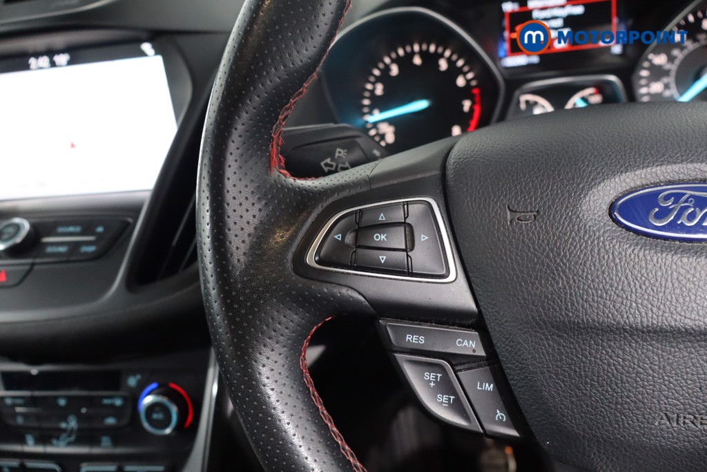 Ford Kuga St-Line Edition Manual Petrol SUV - Stock Number (1563369) - 7th supplementary image