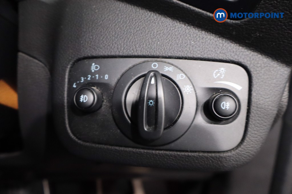 Ford Kuga St-Line Edition Manual Petrol SUV - Stock Number (1563369) - 23rd supplementary image