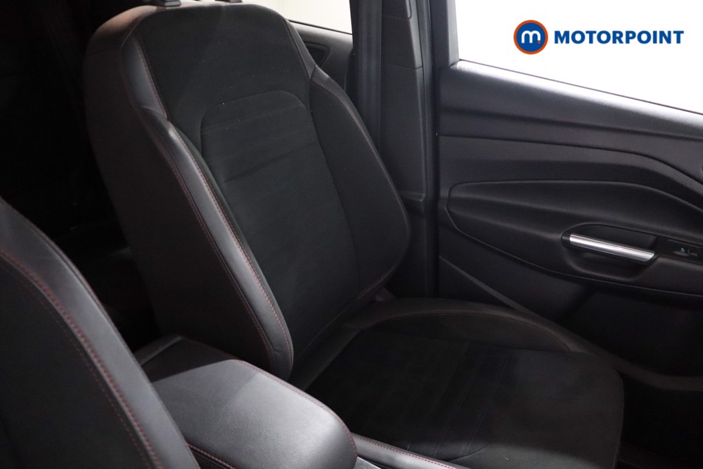Ford Kuga St-Line Edition Manual Petrol SUV - Stock Number (1563369) - 26th supplementary image