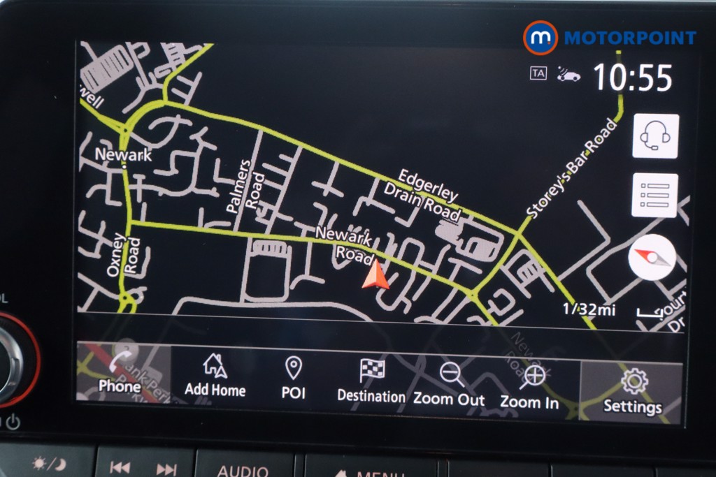Nissan Juke N-Connecta Manual Petrol SUV - Stock Number (1566099) - 2nd supplementary image