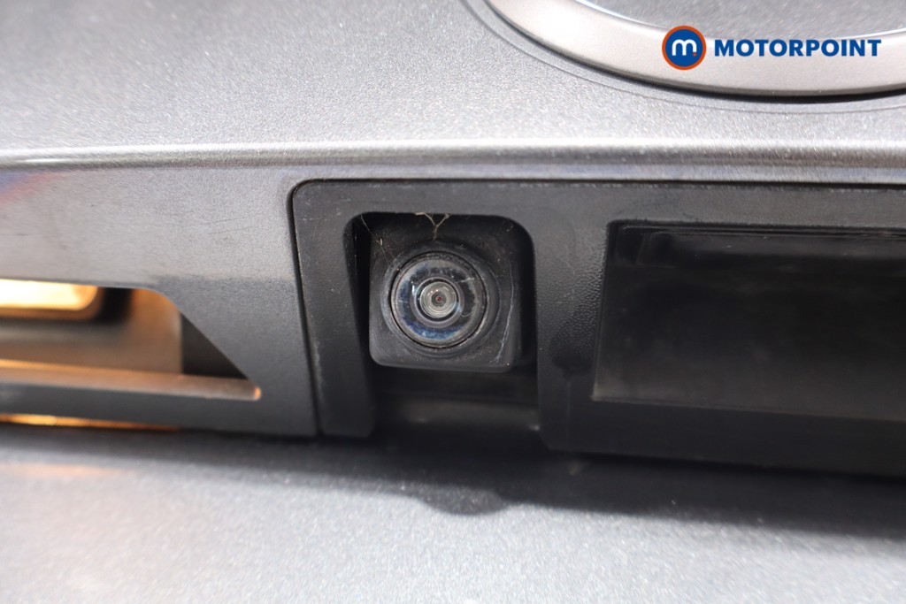 Nissan Juke N-Connecta Manual Petrol SUV - Stock Number (1566099) - 31st supplementary image