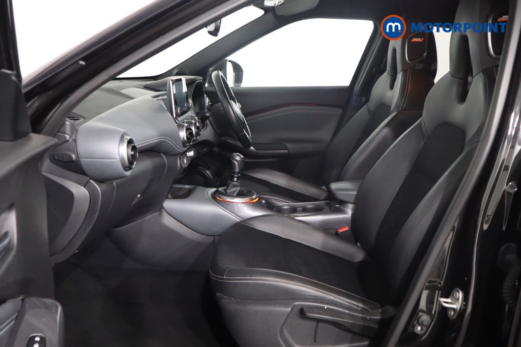 Nissan Juke Tekna Manual Petrol SUV - Stock Number (1566832) - 4th supplementary image