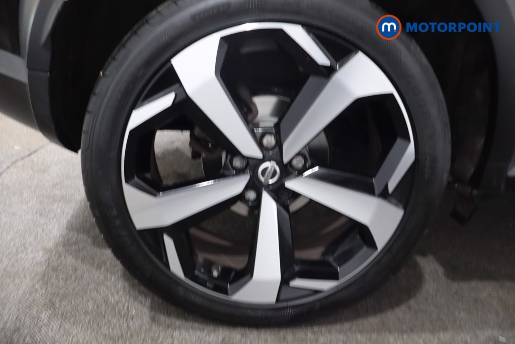 Nissan Juke Tekna Manual Petrol SUV - Stock Number (1566832) - 10th supplementary image