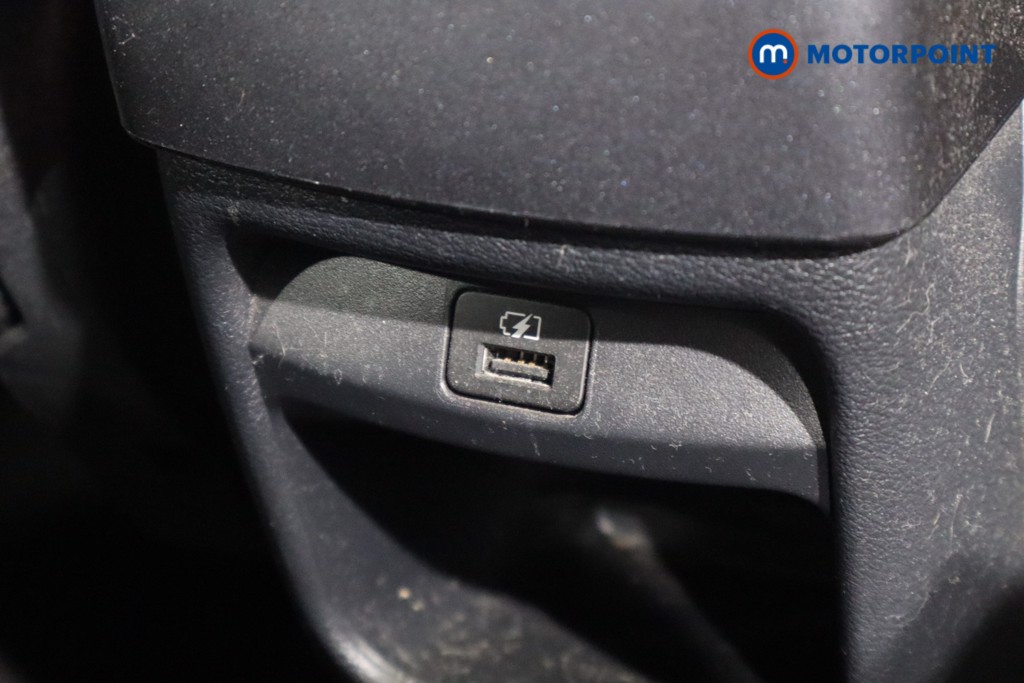 Nissan Juke Tekna Manual Petrol SUV - Stock Number (1566832) - 13th supplementary image
