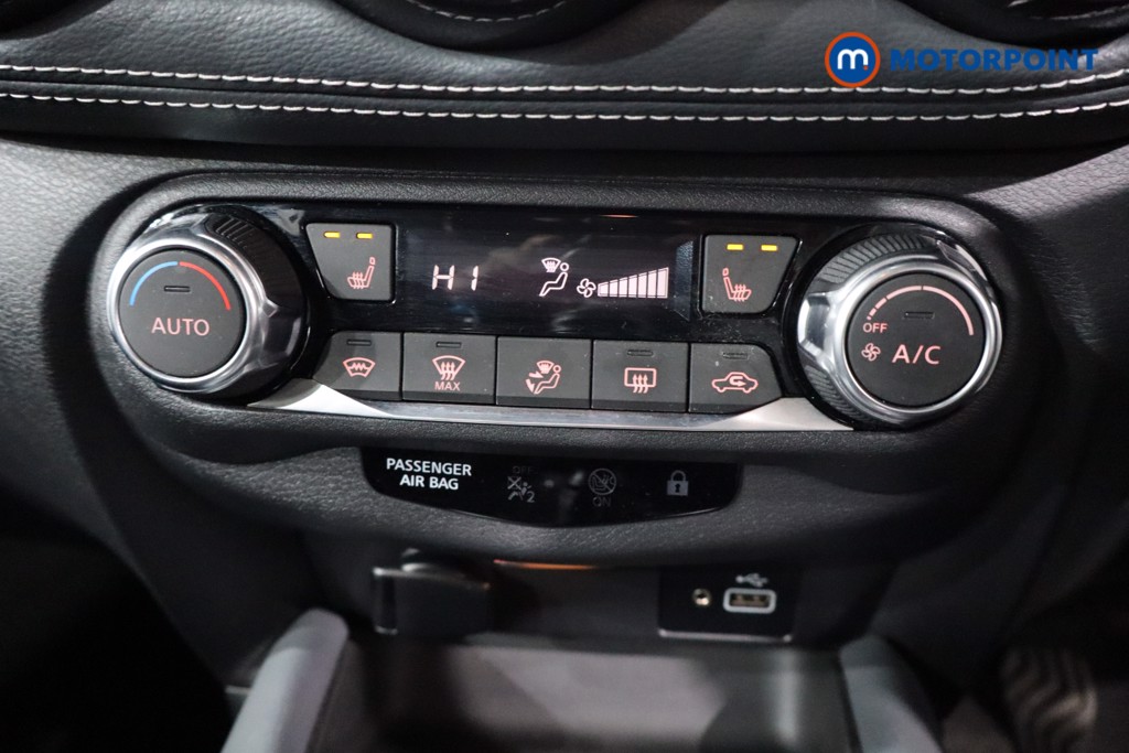 Nissan Juke Tekna Manual Petrol SUV - Stock Number (1566832) - 17th supplementary image