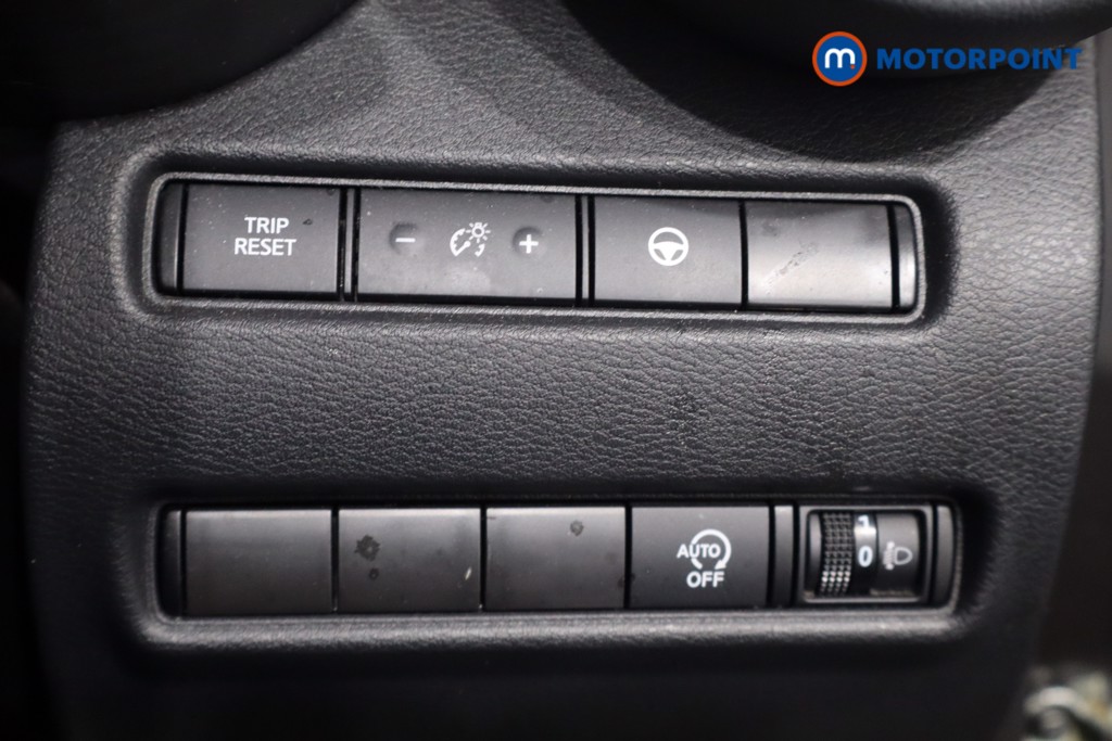 Nissan Juke Tekna Manual Petrol SUV - Stock Number (1566832) - 22nd supplementary image