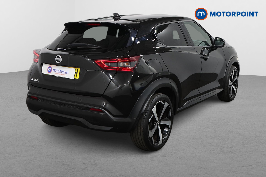 Nissan Juke Tekna Manual Petrol SUV - Stock Number (1566832) - Drivers side rear corner