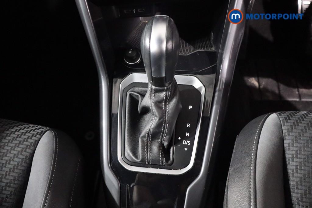 Volkswagen T-Roc R-Line Automatic Petrol SUV - Stock Number (1567052) - 18th supplementary image