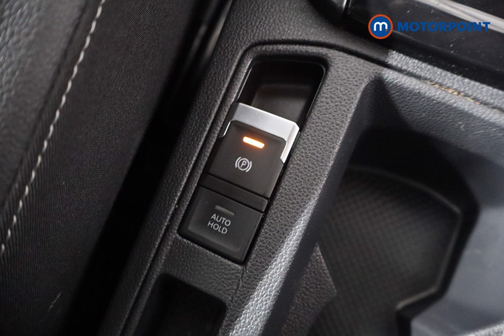 Volkswagen T-Roc R-Line Automatic Petrol SUV - Stock Number (1567052) - 19th supplementary image