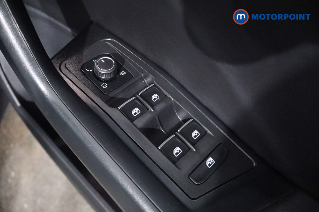 Volkswagen T-Roc R-Line Automatic Petrol SUV - Stock Number (1567052) - 24th supplementary image