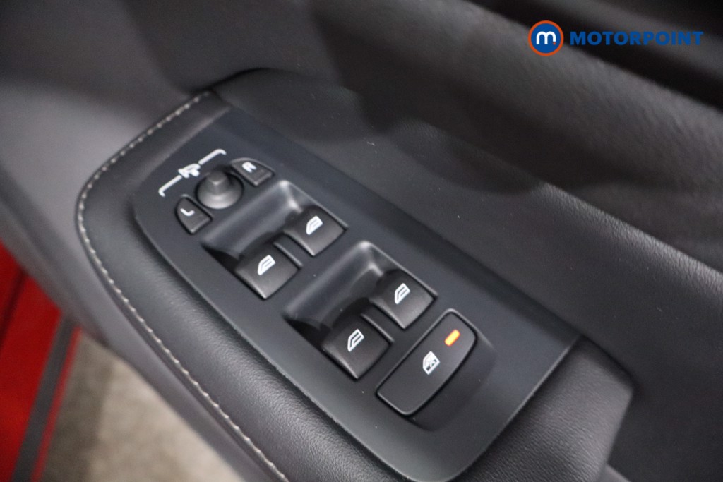 Volvo V60 Inscription Automatic Petrol Plug-In Hybrid Estate - Stock Number (1567740) - 25th supplementary image