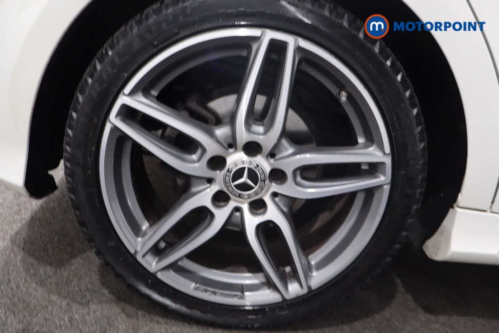 Mercedes-Benz A Class Amg Line Manual Petrol Hatchback - Stock Number (1567809) - 9th supplementary image