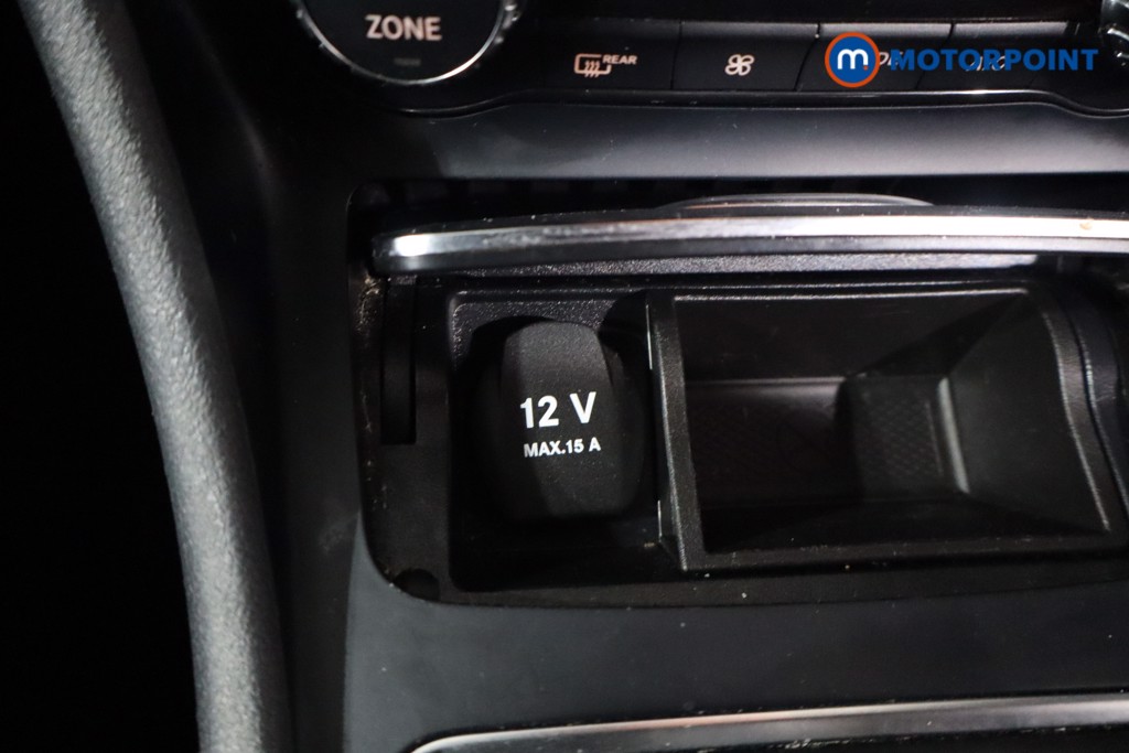 Mercedes-Benz A Class Amg Line Manual Petrol Hatchback - Stock Number (1567809) - 19th supplementary image