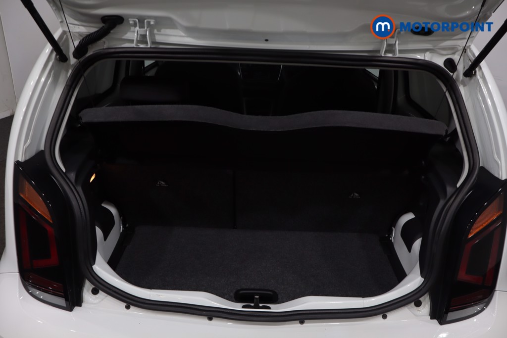 Volkswagen UP Black Edition Manual Petrol Hatchback - Stock Number (1569561) - 28th supplementary image