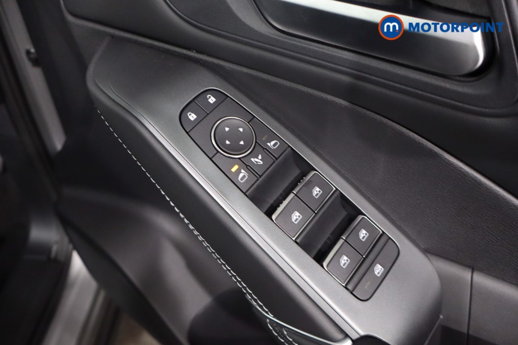Nissan Qashqai N-Connecta Automatic Petrol SUV - Stock Number (1569567) - 22nd supplementary image