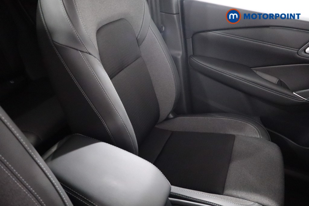 Nissan Qashqai N-Connecta Automatic Petrol SUV - Stock Number (1569567) - 23rd supplementary image